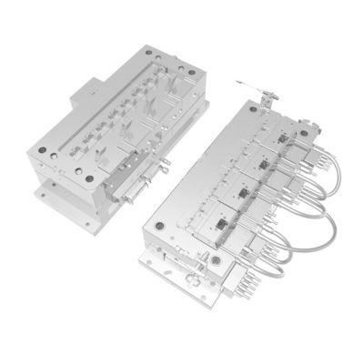 comprar Moldes de automóveis de aço personalizados com porta de bananas de ventilador de precisão e sistema de pin / manga de ejetor online manufacture